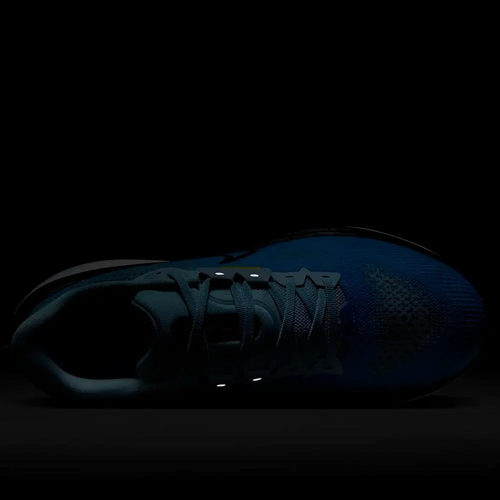 Nike Mens Vomero 17 Running Shoes