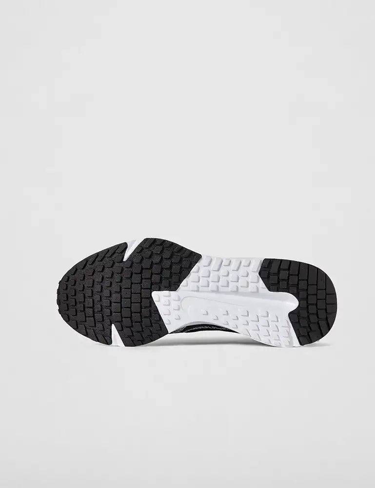 Nike Womens W Run Defy Running