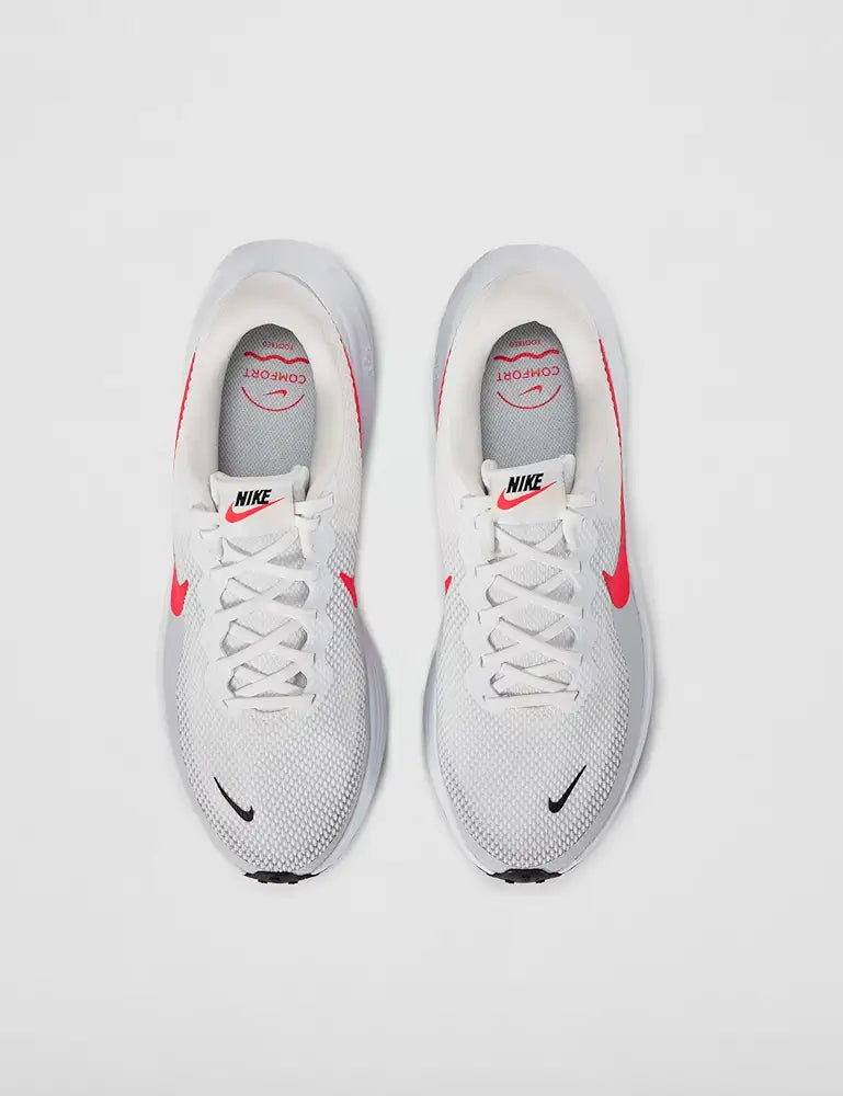 Nike Mens Revolution 8 Running