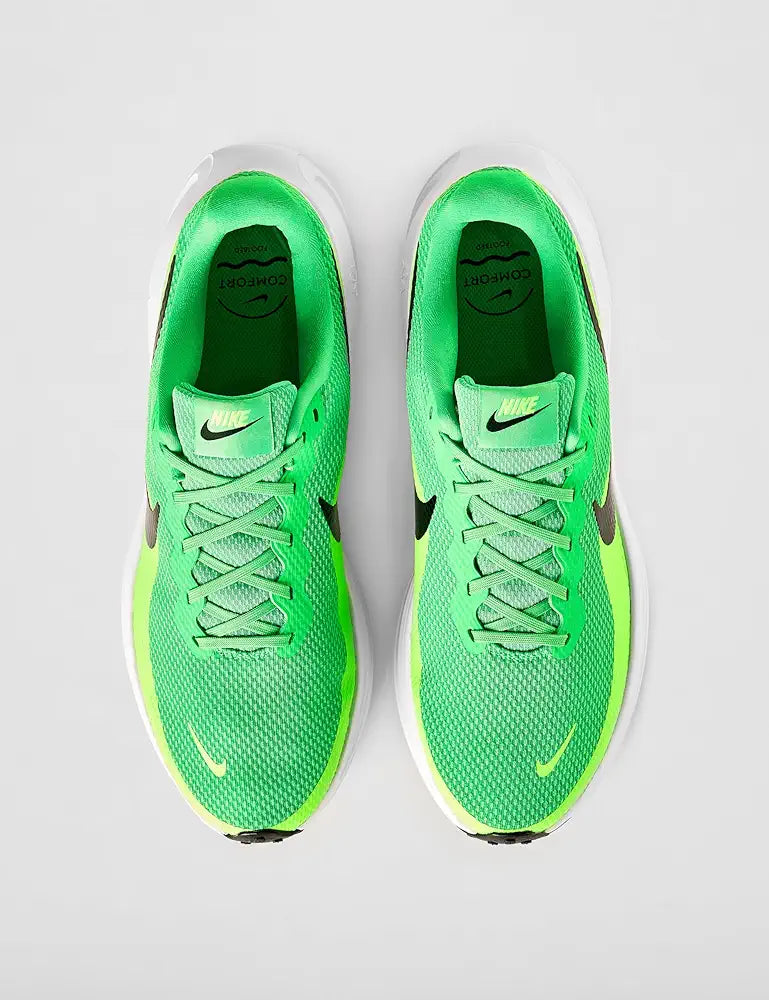 Nike Mens Revolution 8 Running